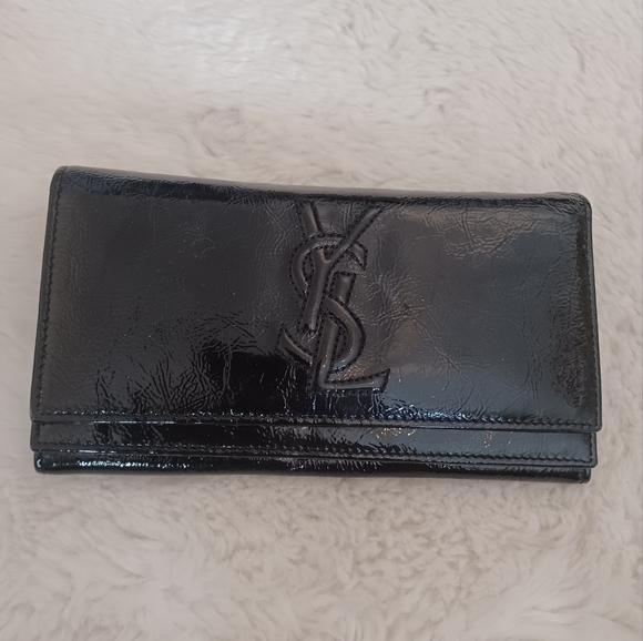 Yves Sant Laurent Wallet (Authentic) - Picture 1 of 4